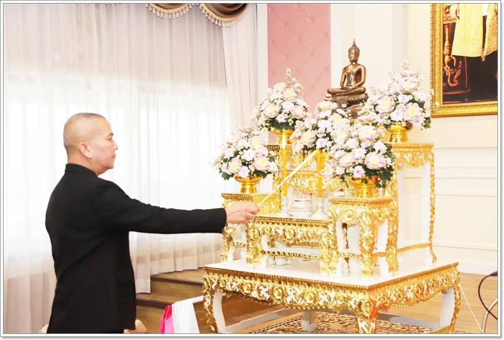 รัฐมนตรีว่าการกระทรวงยุติธรรมเป็นประธานในพิธีสงฆ์  เนื่องในวันคล้ายวันสถาปนากรมบังคับคดี ครบรอบ 51 ปี
